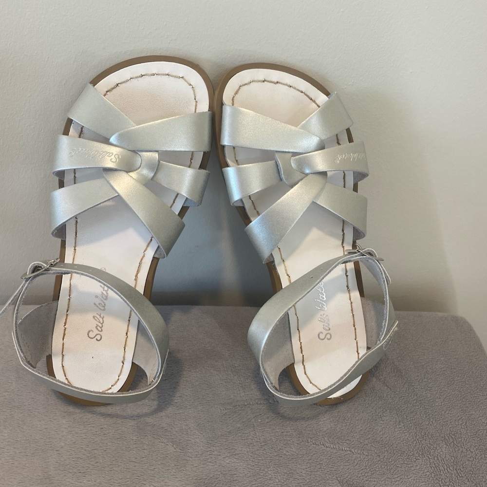 Salt Water Sandals by Hoy - Shiny Silver Kids Sandals Youth 4 Women’s 6